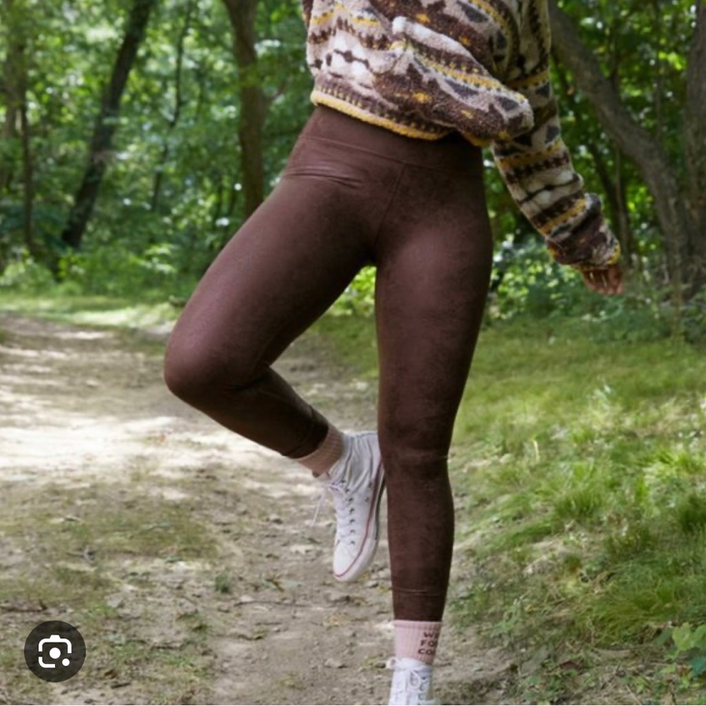 Aerie offline crackle legging